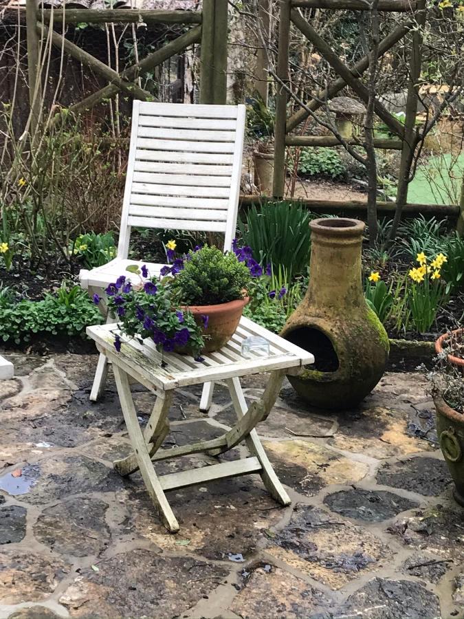 Bisley  Dove Cottage מראה חיצוני תמונה