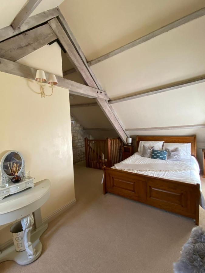 Bisley  Dove Cottage מראה חיצוני תמונה