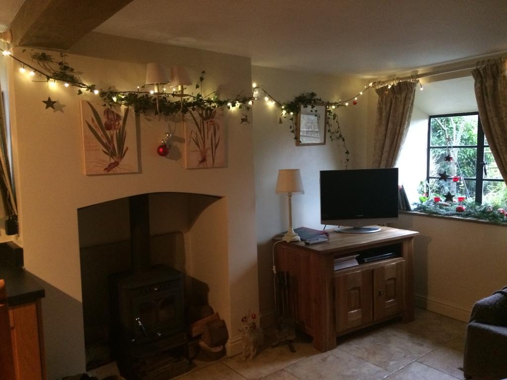 Bisley  Dove Cottage מראה חיצוני תמונה